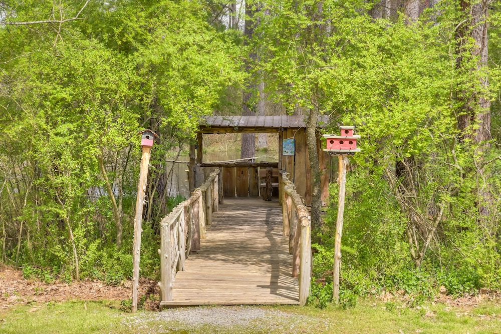 Peaceful Guntersville Cabin: Fire Pit, Near Lake! - Property Image 21