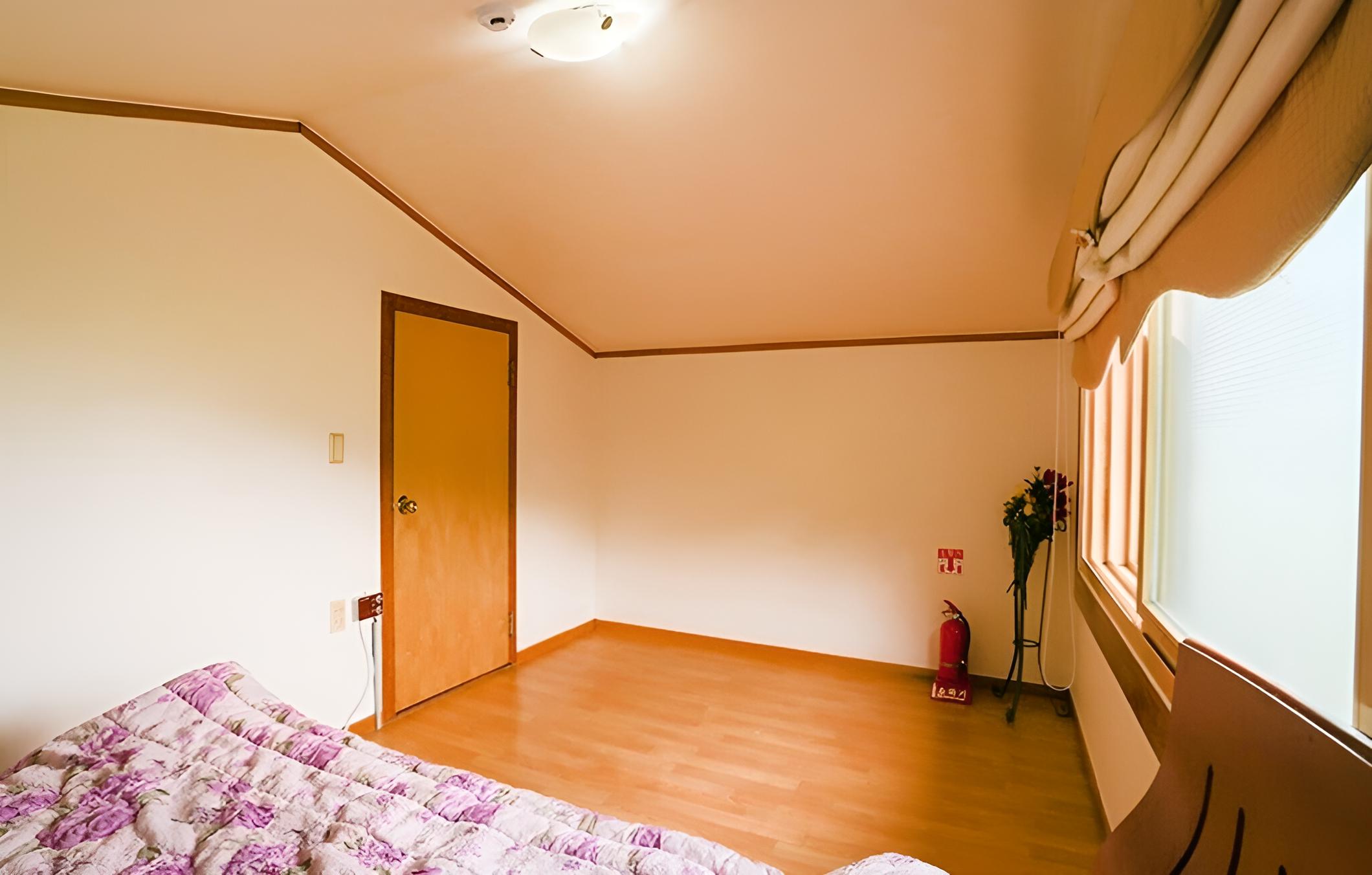 Yeoju Dugyeonsae Meomunjari Pension view 2