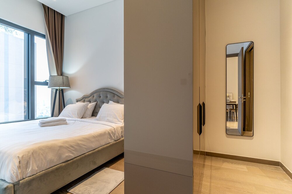 The MarQ Luxury 2BR Apt Central D1