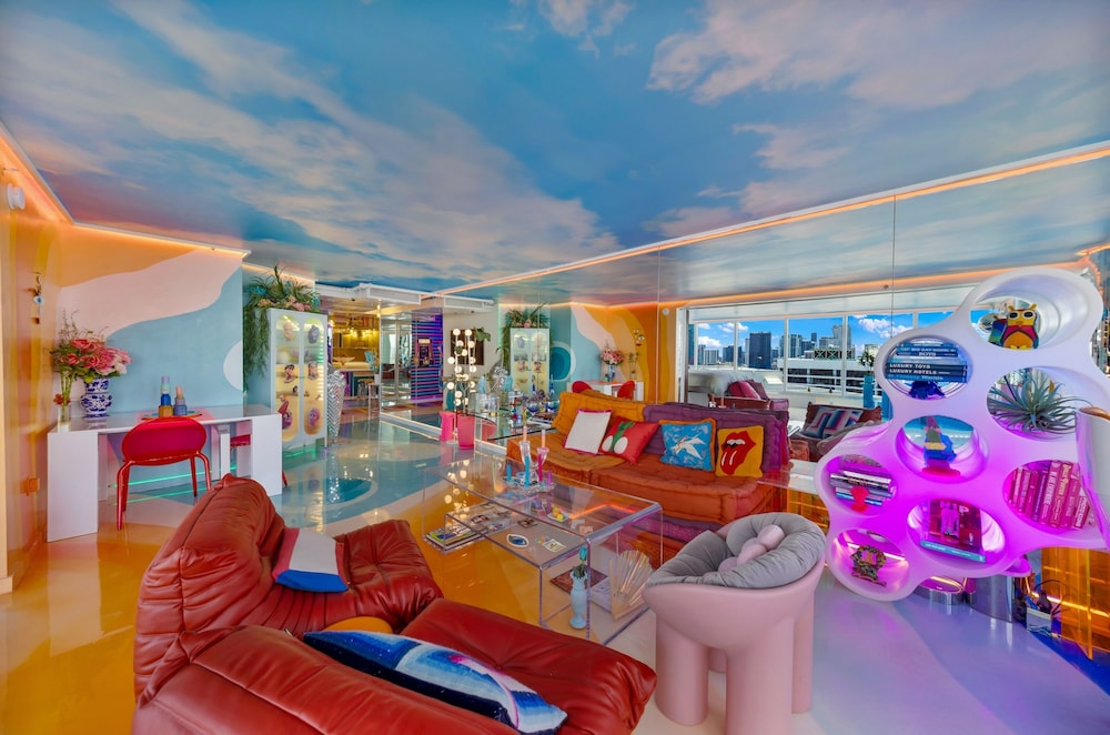 lounge