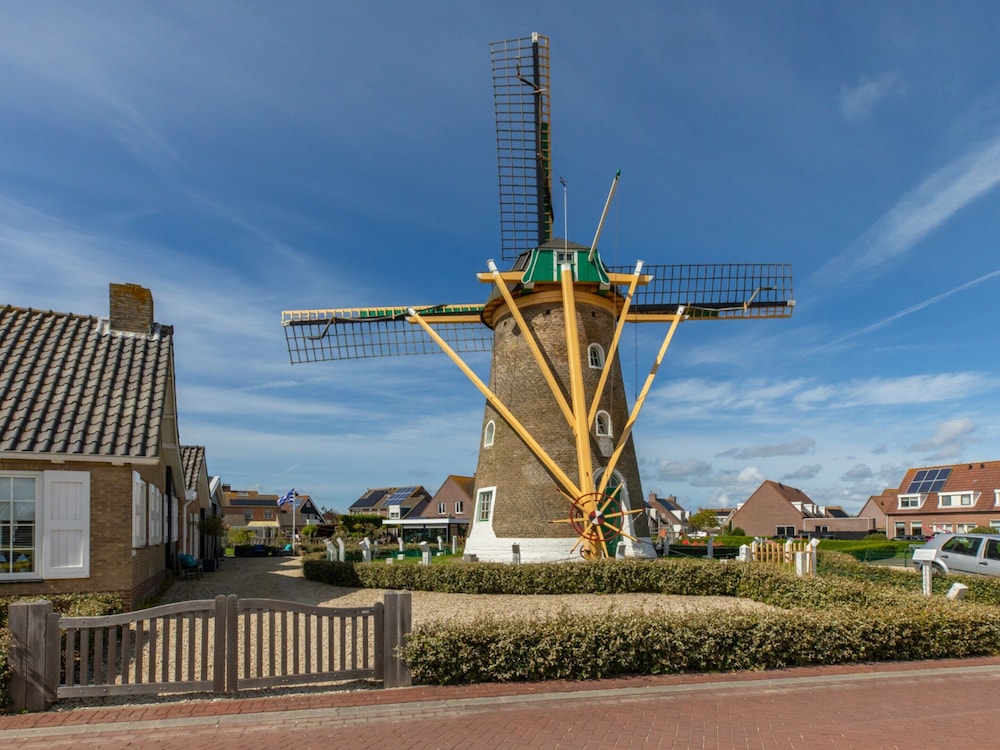 Holiday Home in Zoutelande Near Sandy Beaches