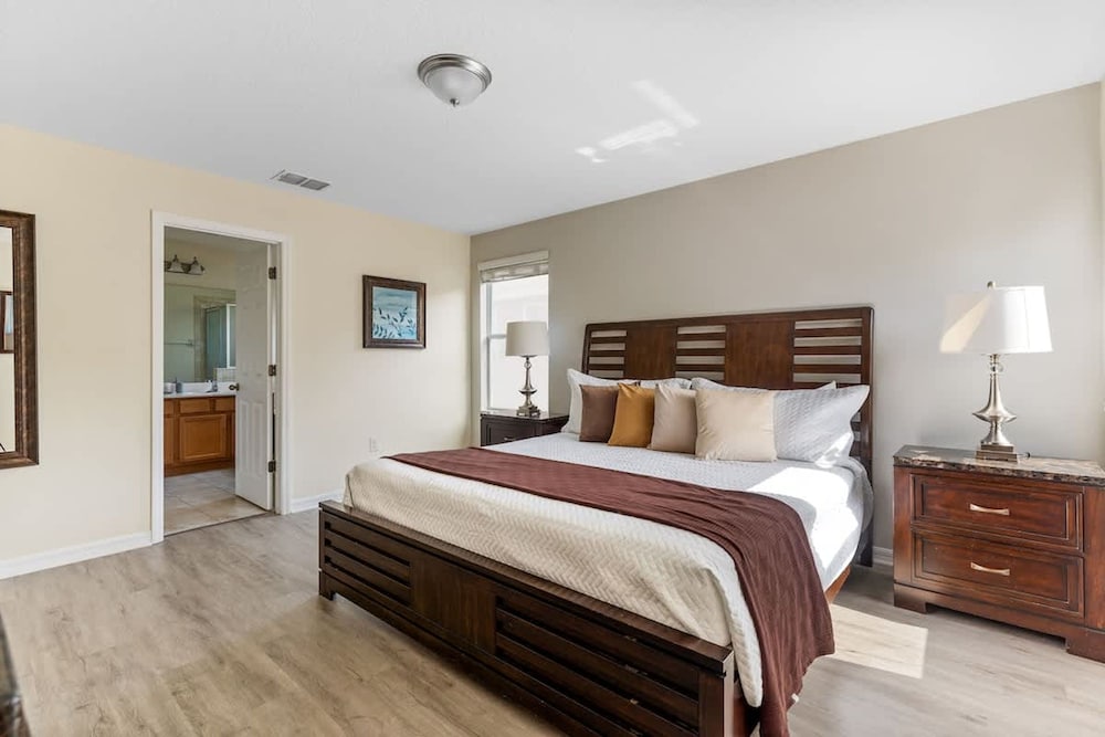 Themed Bedrooms and Large Pool