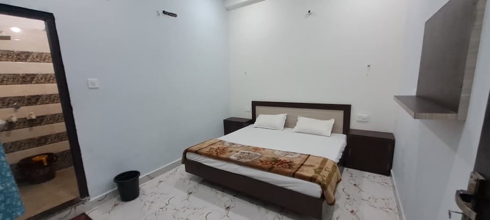 Brij Nandan Place