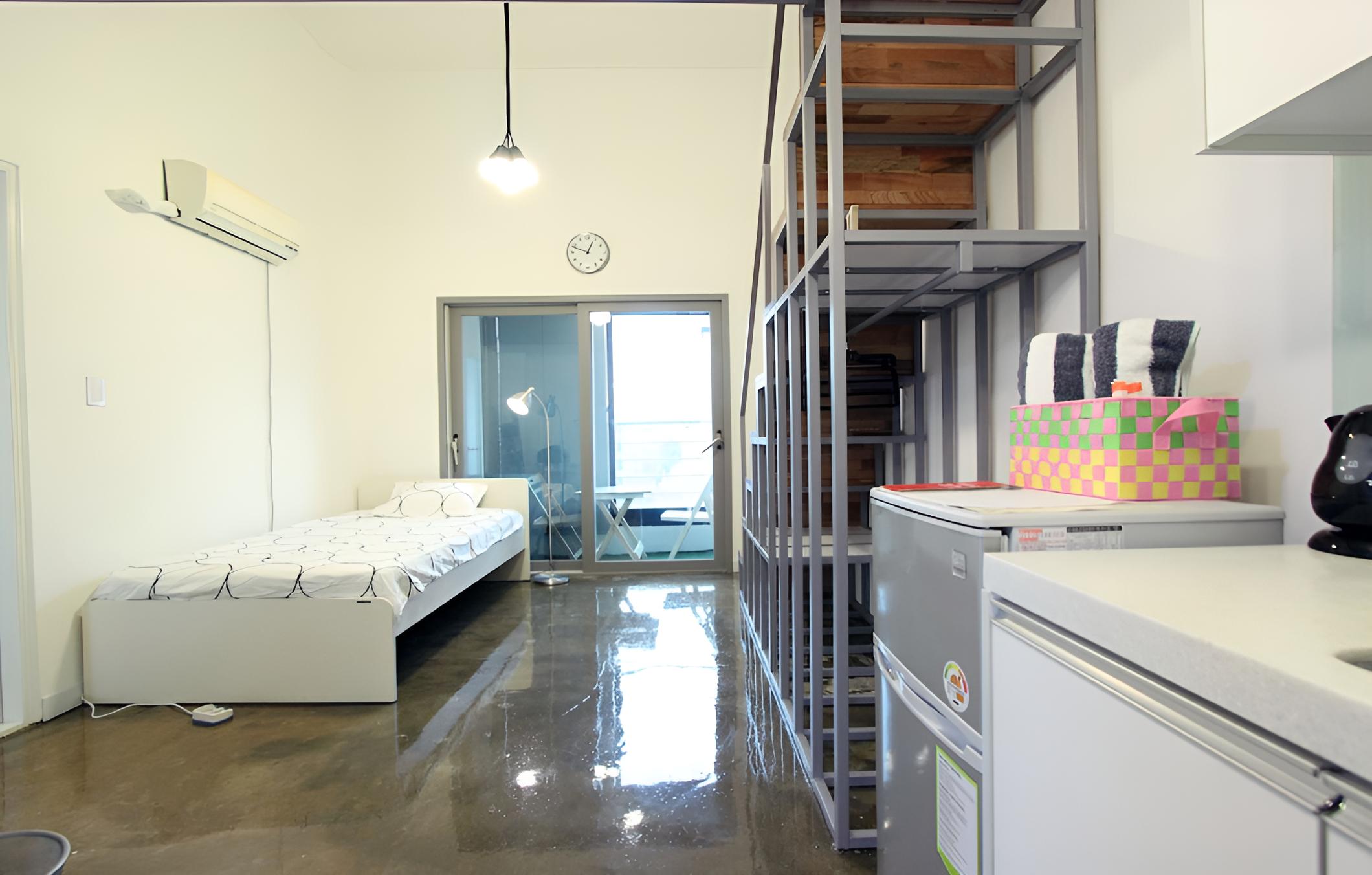 LikeU Guesthouse