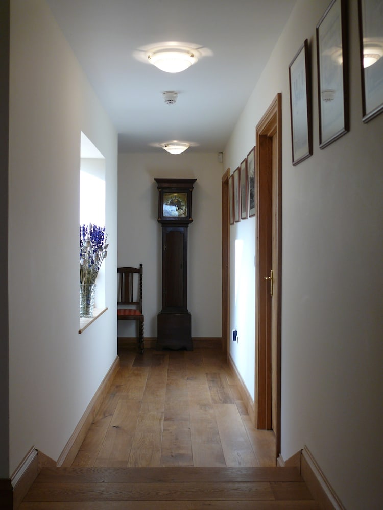 The Larches Ledbury Bed and Breakfast view 4