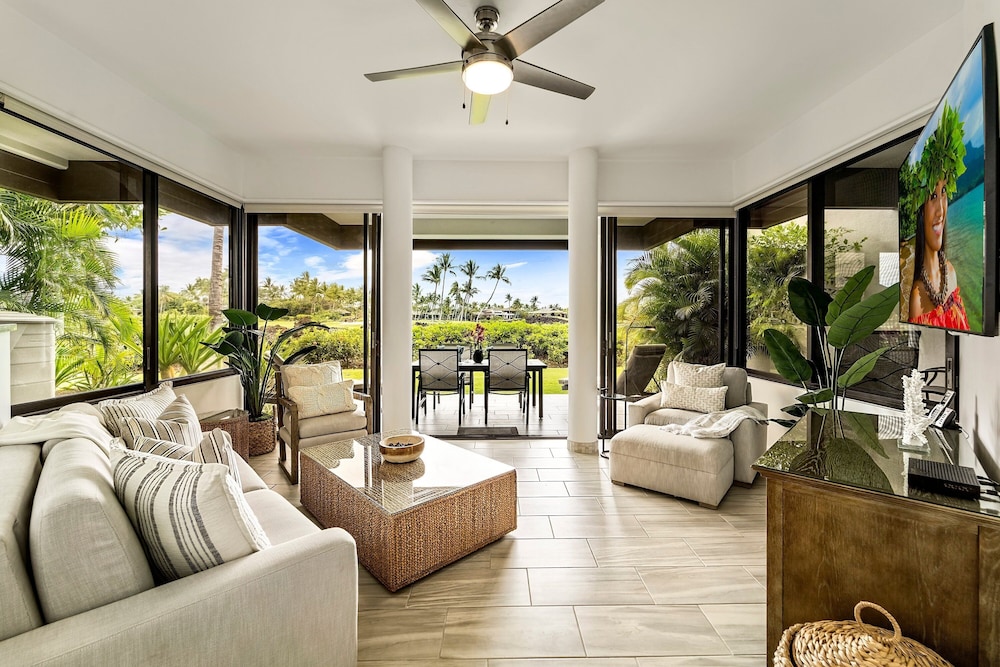 Beautifully Remodeled - Concierge Included - Spectacular View - Vrkcv