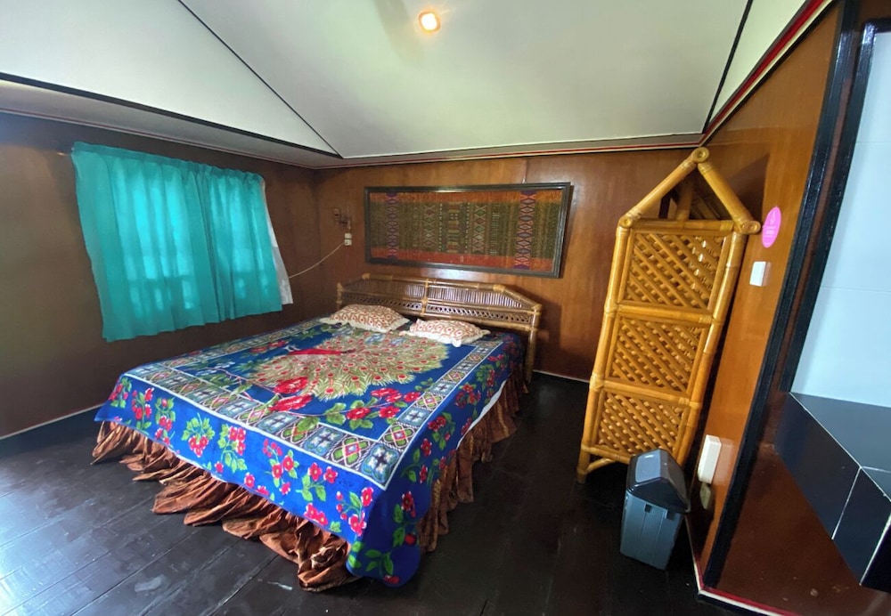 Roman Sinasi Hotel
