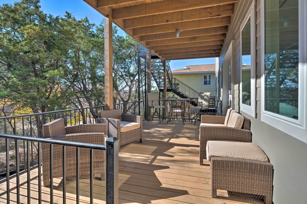 Modern Lake Travis Haven w/ Resort Amenities! - Property Image 6