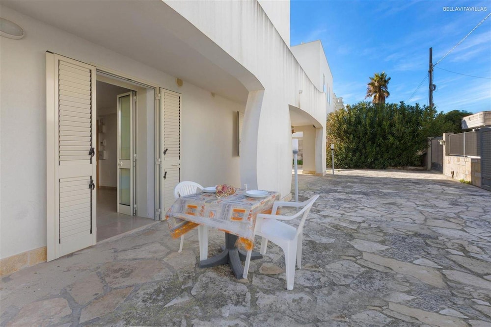 993 Residence Tab - Monolocale view 4