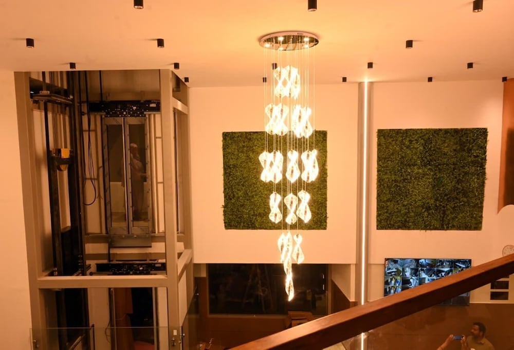 HOTEL SOUTH FOREST