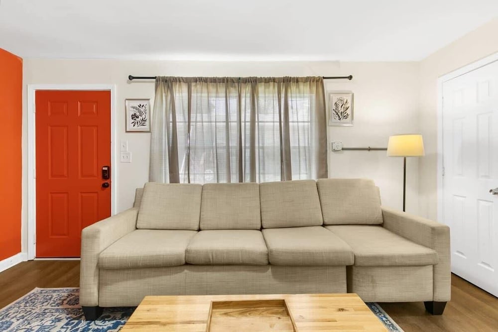 12th Ave The Bricks - Unit 2