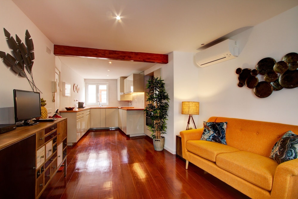 Sao Miguel by Apartments Alfama