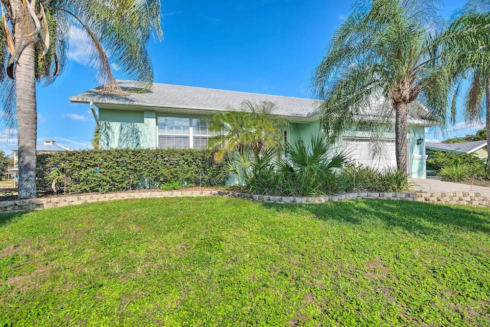 Waterfront Home w/ Dock, Kayaks, Pool + More! view 5