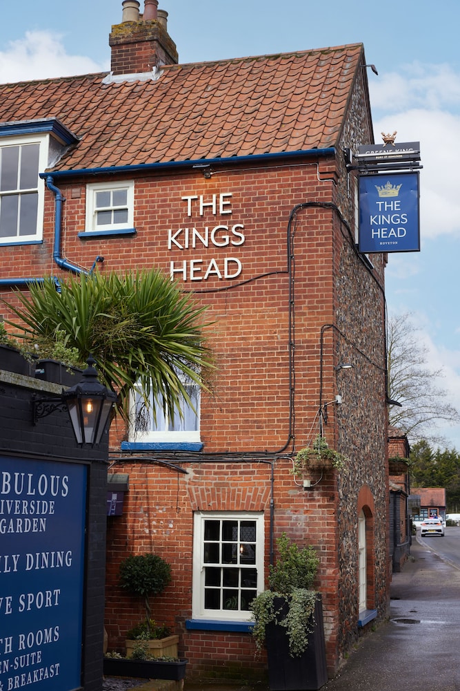Kings Head Hotel by Greene King Inns