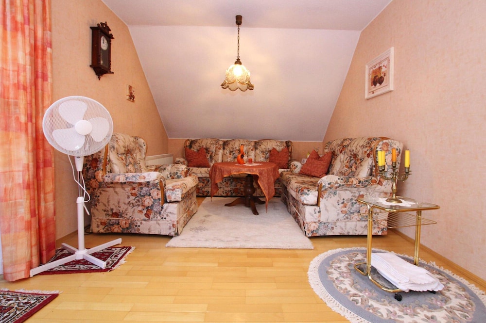 Apartment in Markranstadt Near Lake Kulkwitz