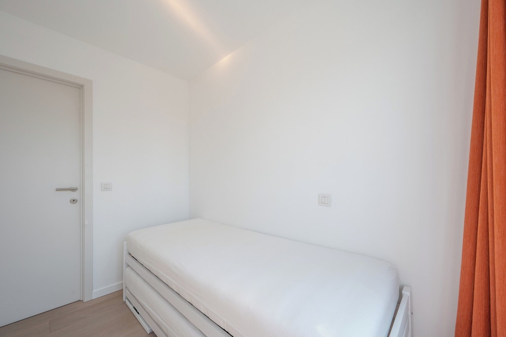 Apartment in Knokke Near Lippenslaan
