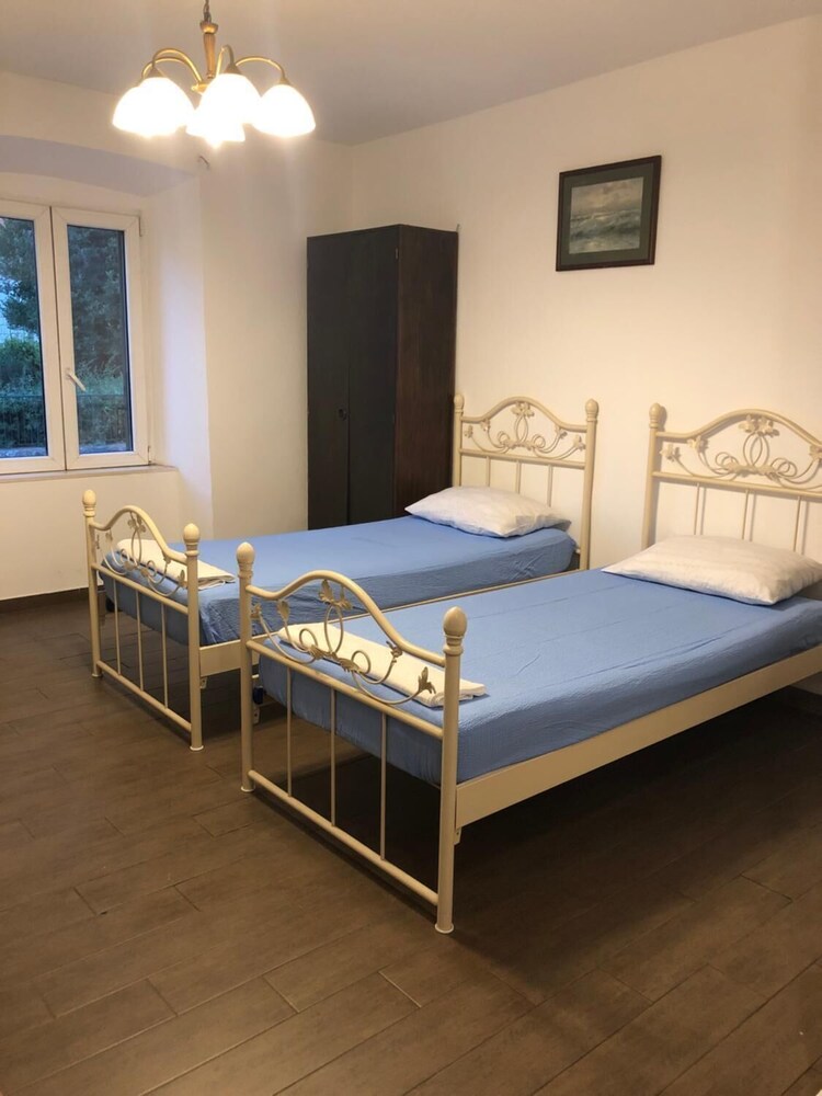 Rooms Villa Garden - Hostel