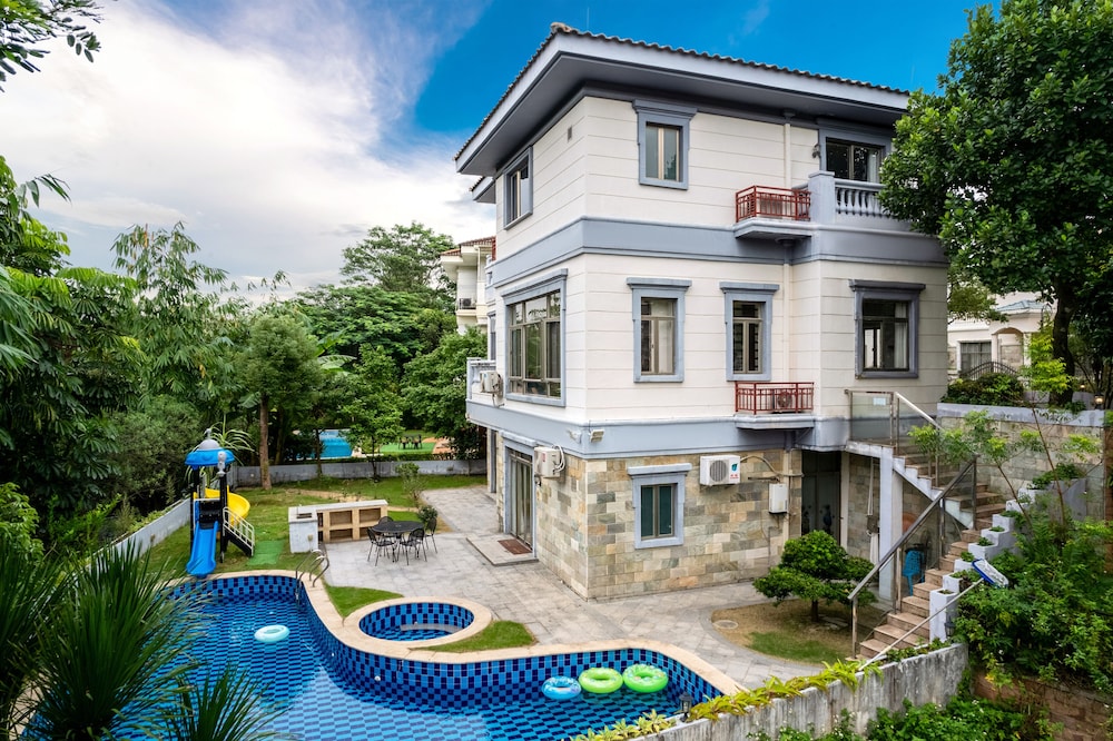 Milake Holiday Villa