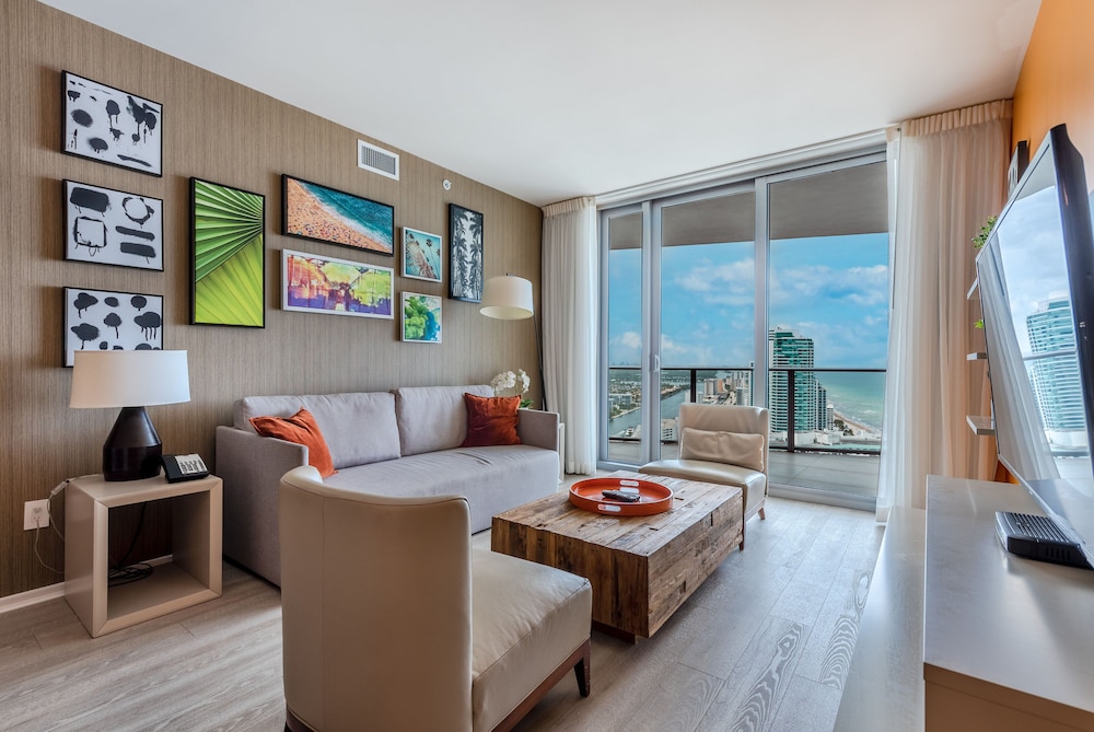 Luxury Living on the Beach w/ Resort Amenities! - Image 5