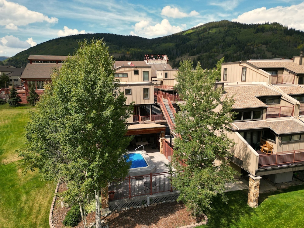 SkyRun Vacation Condos Copper Mountain Resort