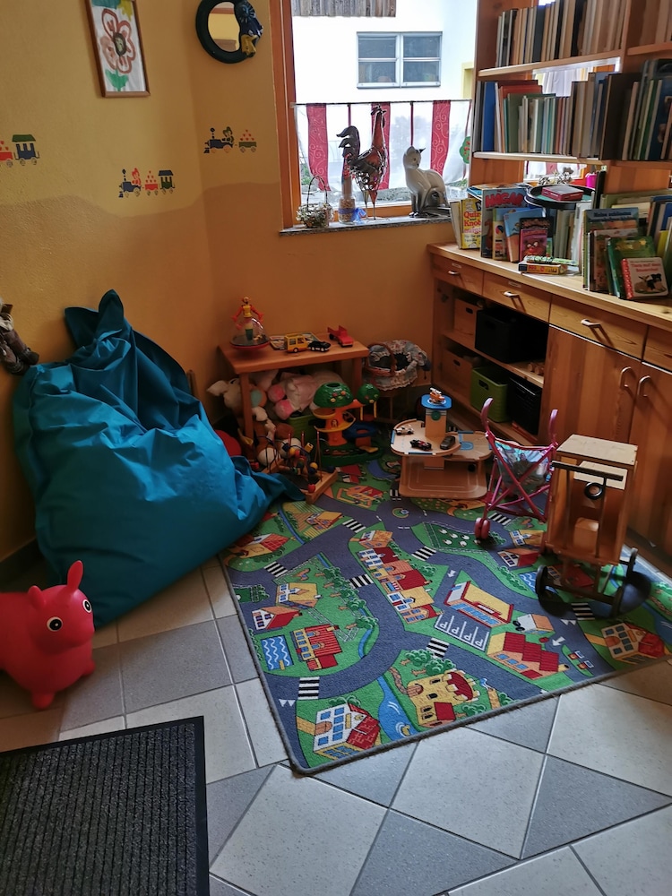 Photo 27