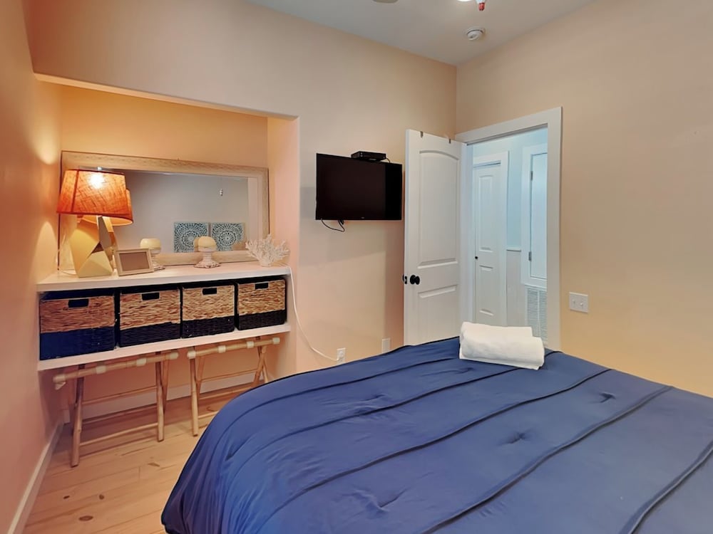 Brew Lagoon by Silver Sands Vacation Rentals