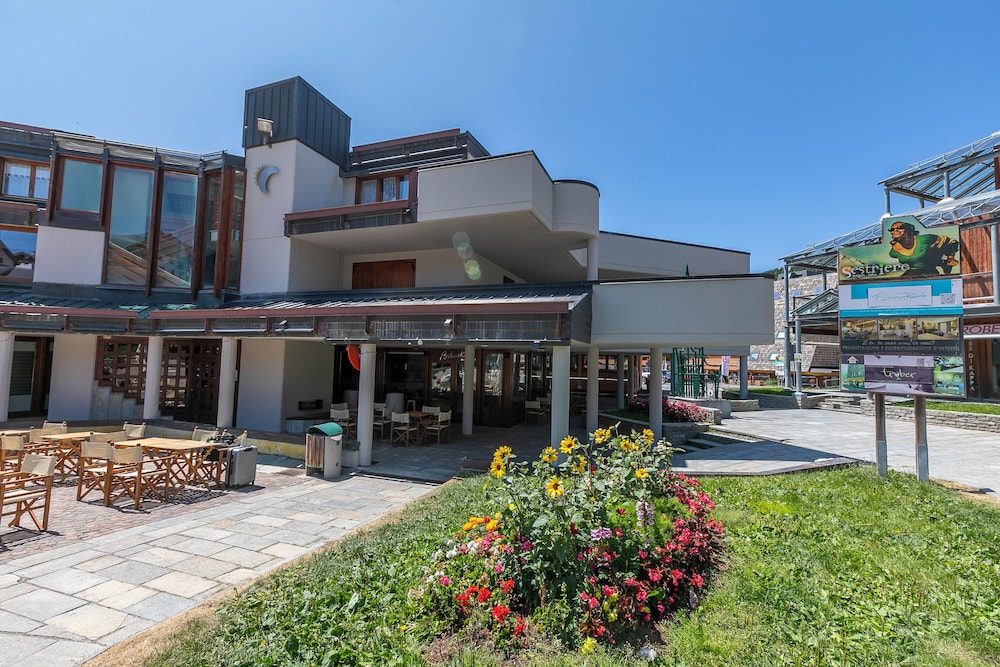 Sestriere Terrace Apt Few Steps From Ski