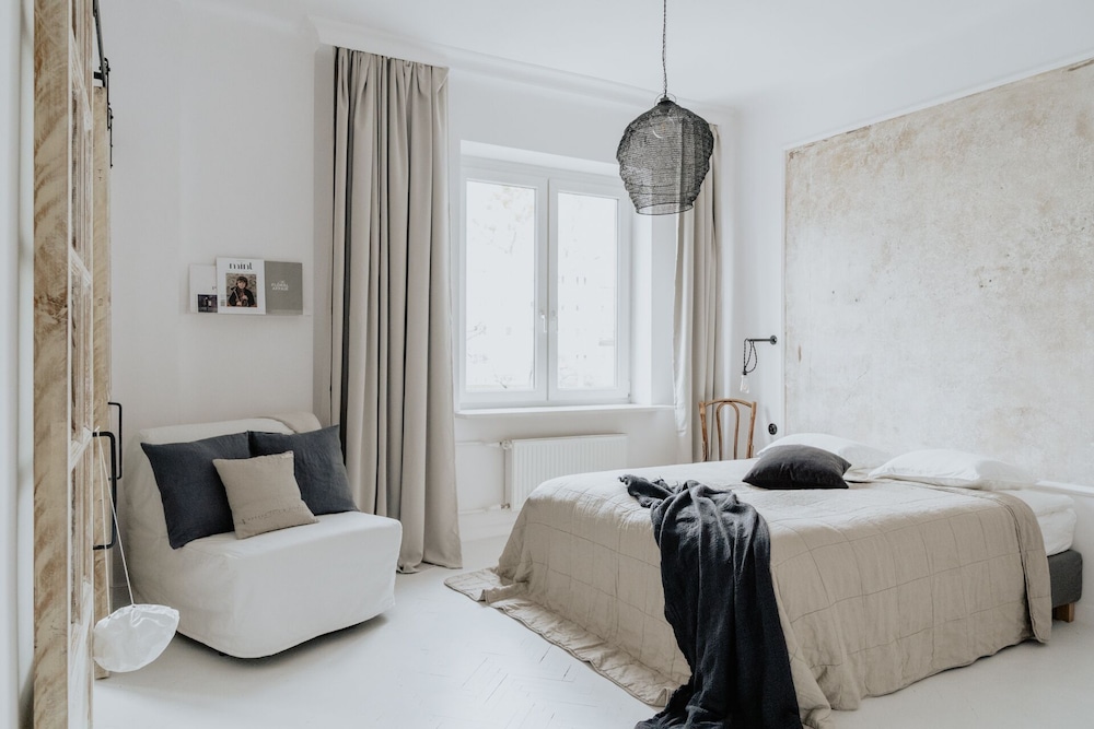 Warsaw Concierge Unique Design Studio view 2