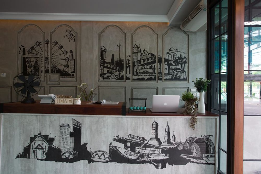 PAMA House Boutique Hostel