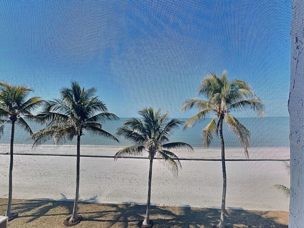 Seaside 3 by Distinctive Beach Rentals