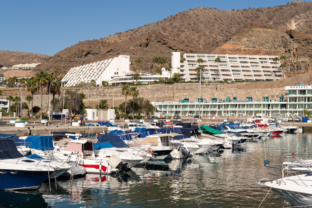 Hotel Holiday Club Puerto Calma - Image 1