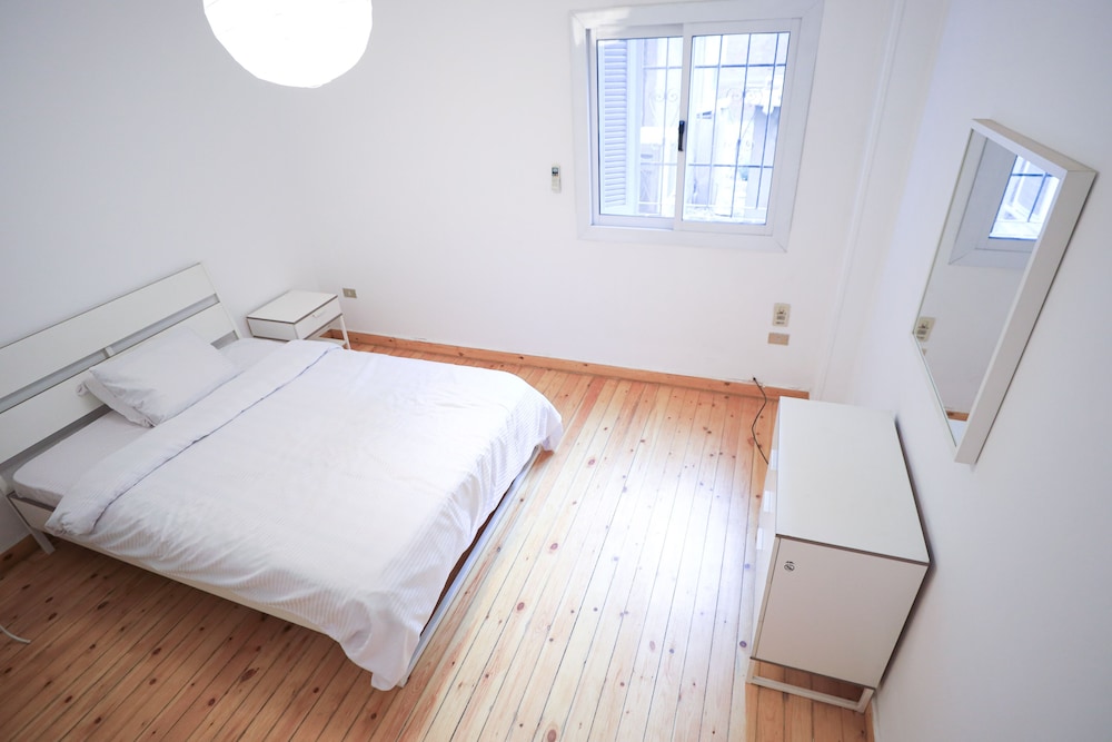 Ivory Petal Bliss 2BR Apt