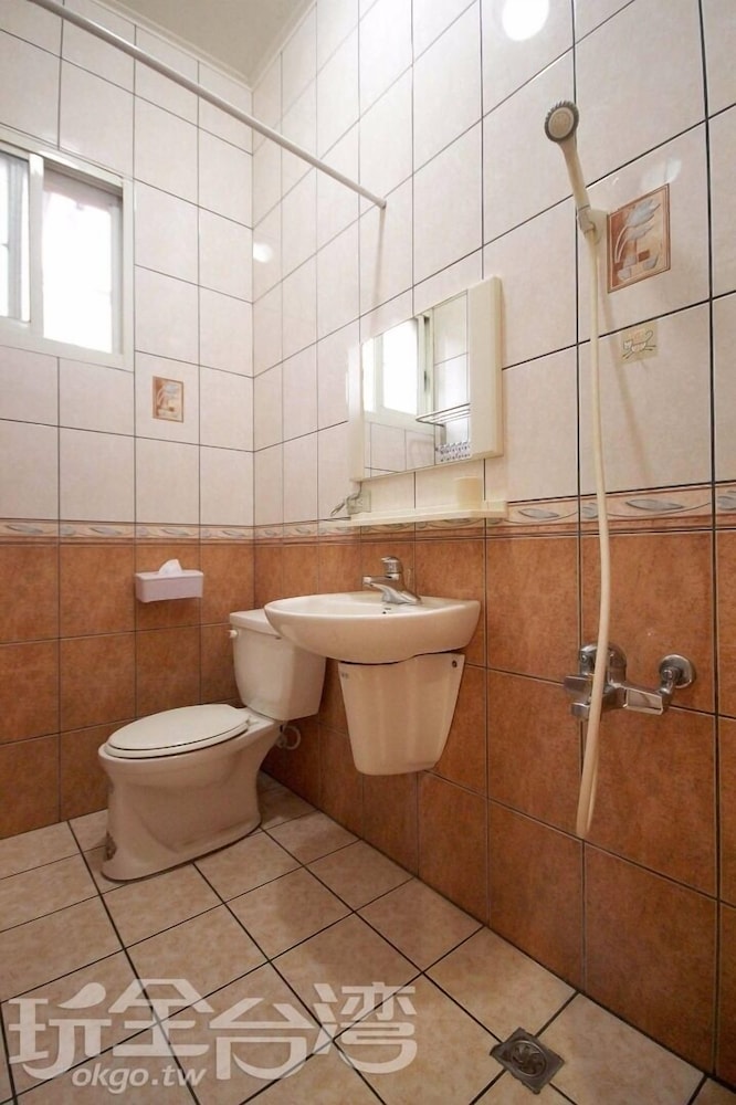 Photo 32