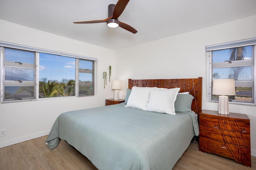 Oceanfront Modern & Elegant Vistas