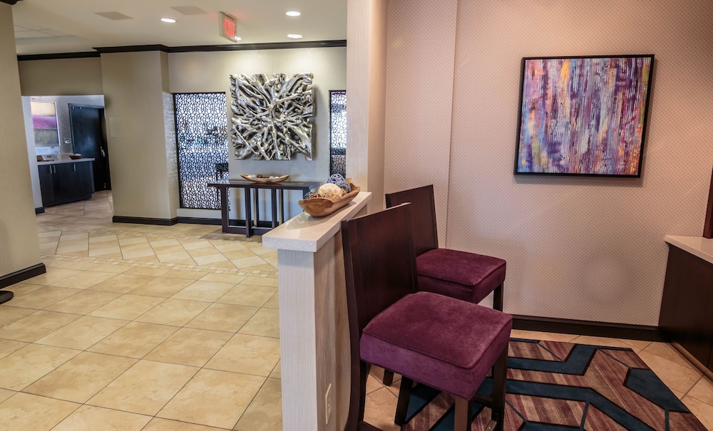 Farmington Vacations - Holiday Inn Express Suites Farmington, an IHG Hotel - Property Image 37