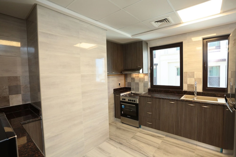 Marbella Executive 2 Bedrooms Balcony