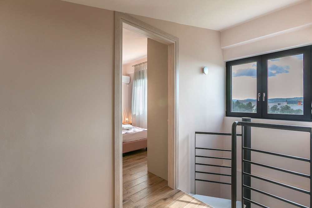 Marina's Villas photo 3