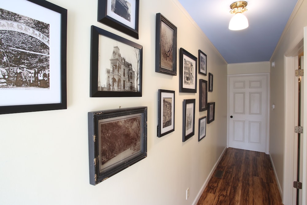 Eureka Springs Vacations - Tower House Inn - Property Image 7