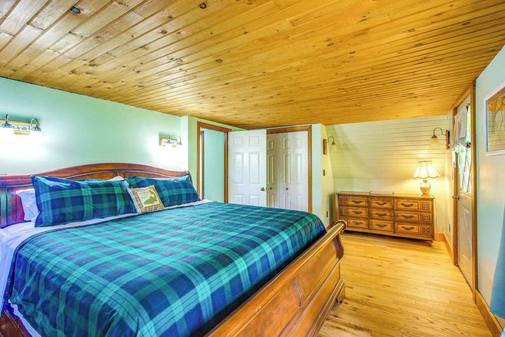 Forest Hideaway in Plainfield: Hike, Paddle & Ski