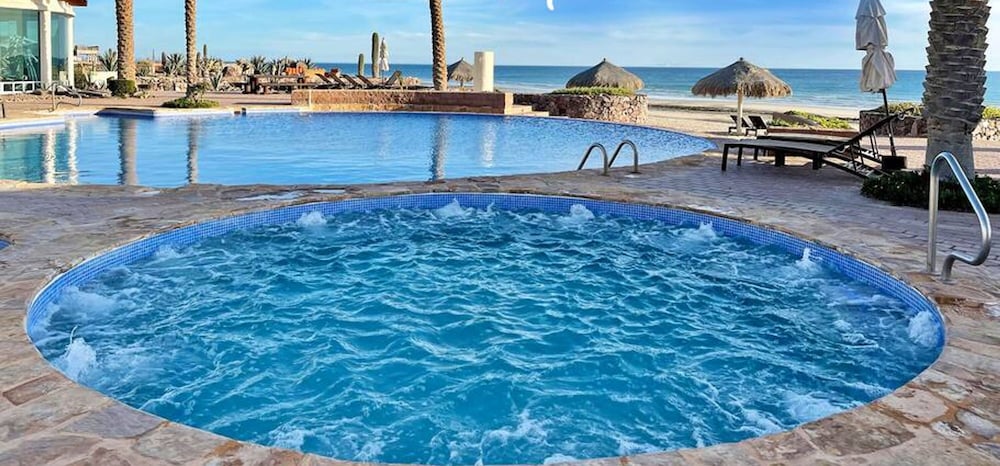 Hidden Gem Villa With Serene Beach Pool Access