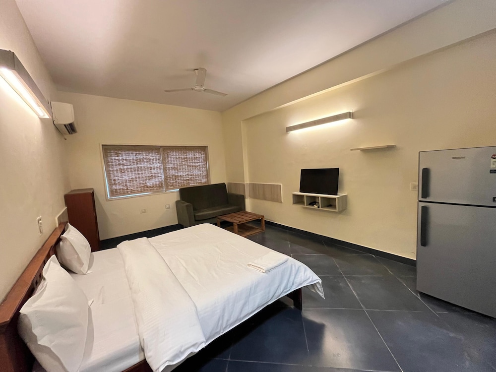 GoBravo Residences – Kapashera, New Delhi
