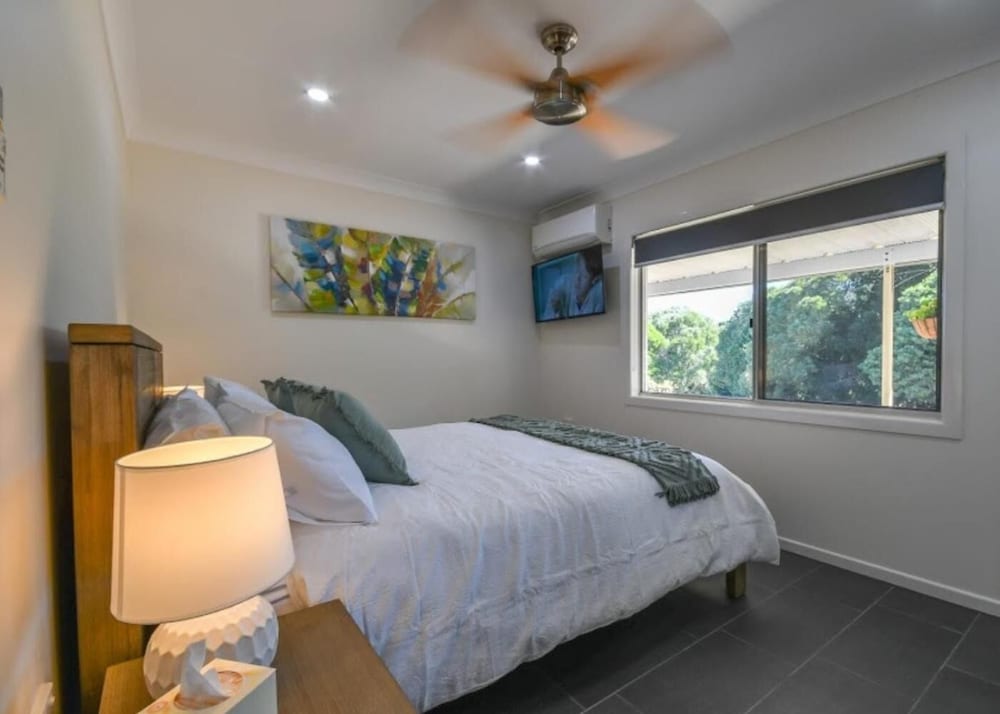 Yungaburra  Lodge view 2