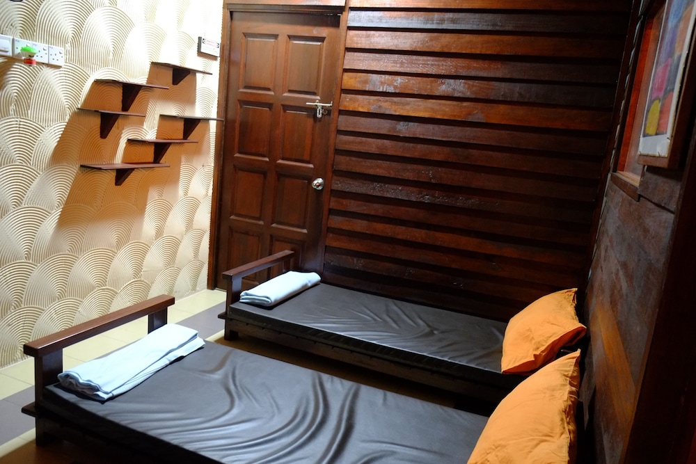 TnT Novelty House photo 6