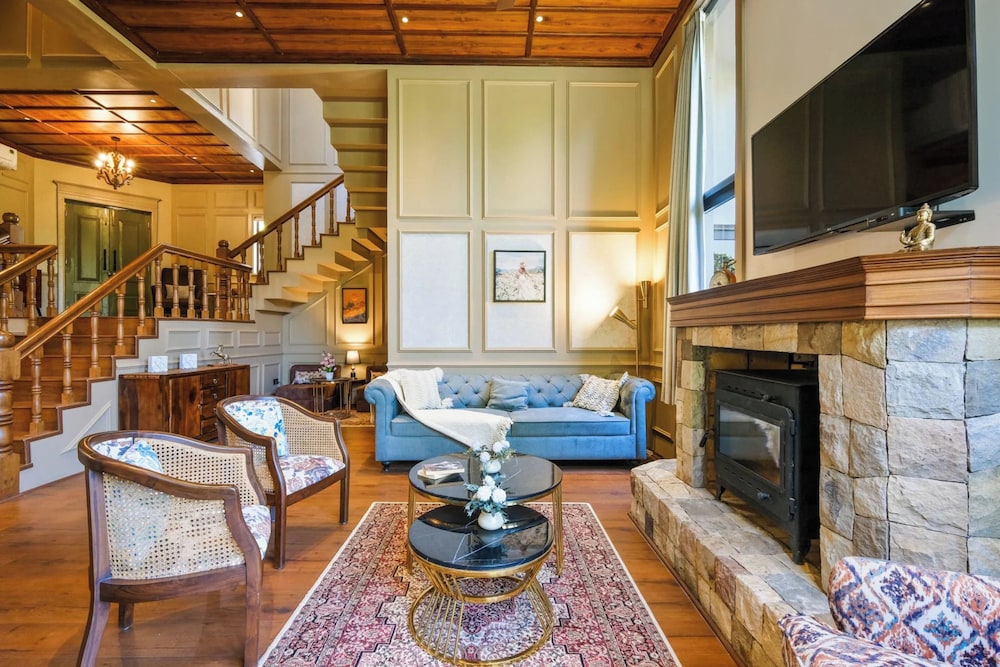 Villa Sierra Sky - Exquisite & Elegant 4 Bedroom Villa