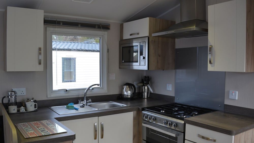 Linnhe Lochside Holidays