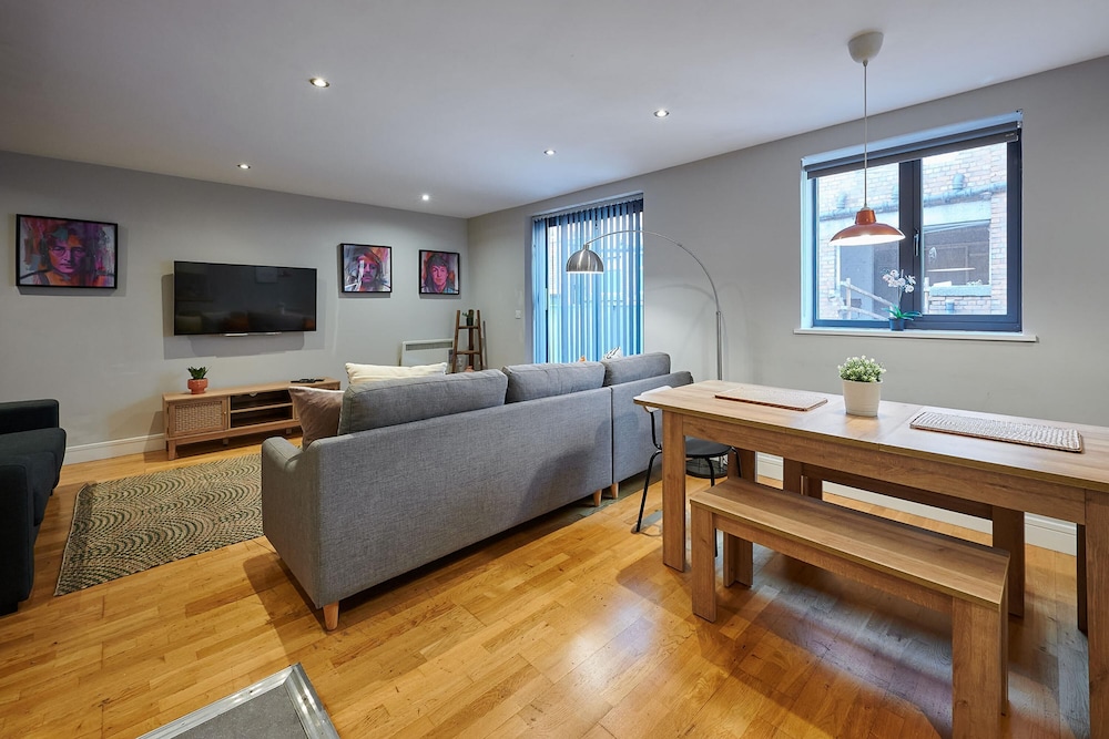 Host Apartments Ropewalks Abode