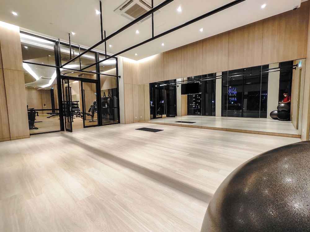 Axon Residence by Emily in Town
