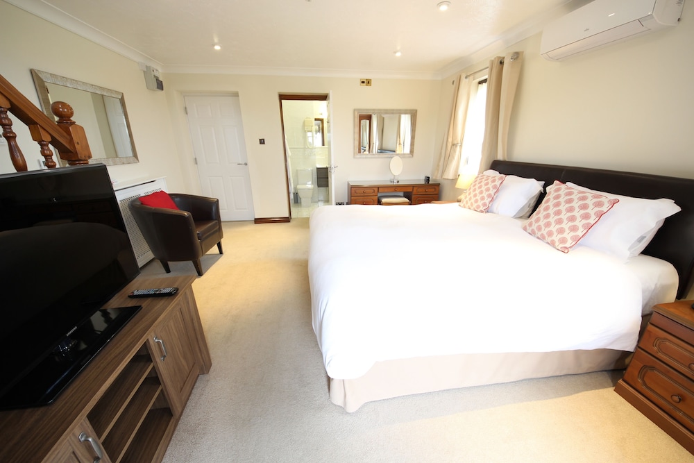 Chale Bay Farm view 5