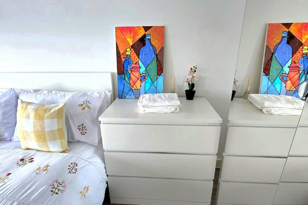 Salford Serenity Apartment