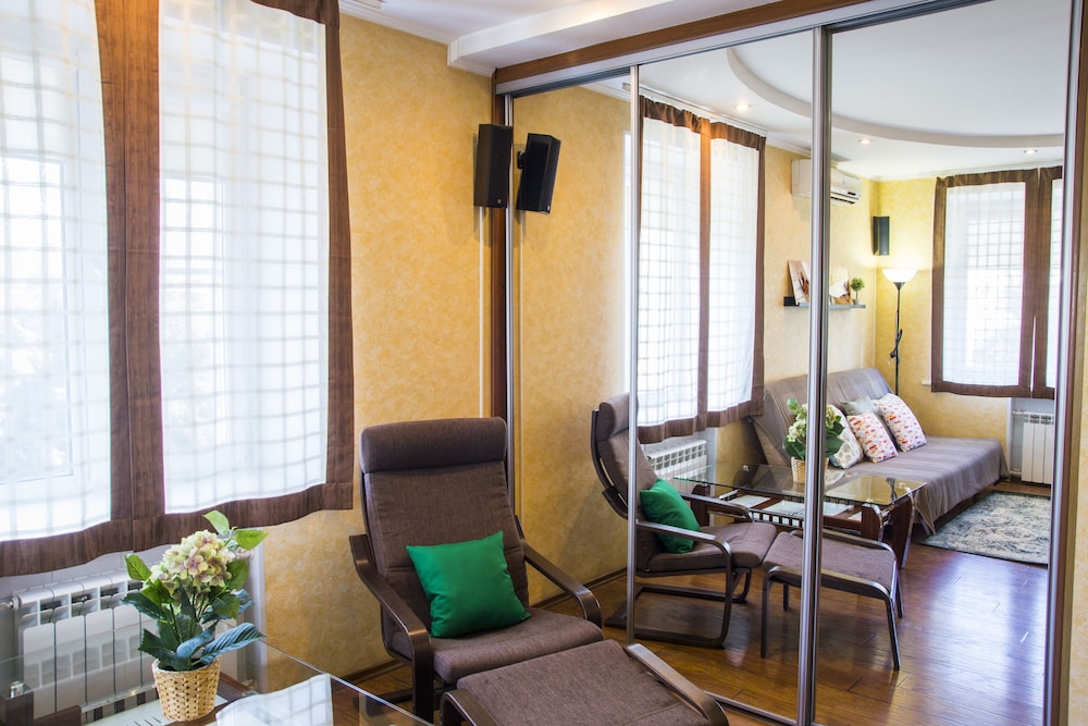 Apartment at Omsk historical center view 5